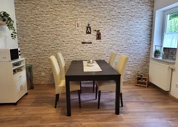 Apartment 105 Qm Whg Mit Gehobener Ausstattung In Homberg Ohm Homberg (Ohm)